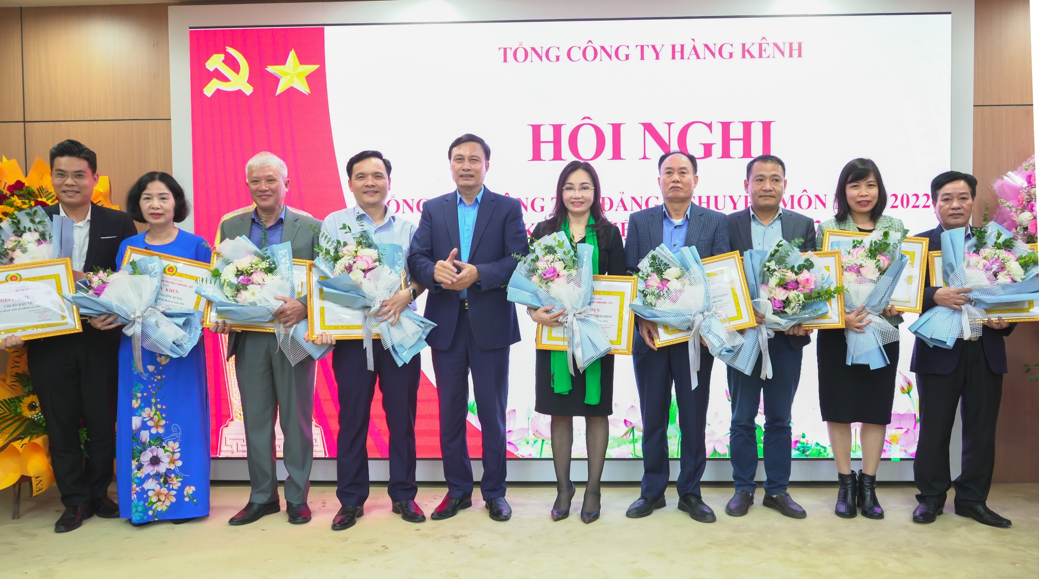 HỘI NGHỊ TỔNG KẾT CÔNG TÁC ĐẢNG – CHUYÊN MÔN NĂM 2022, TRIỂN KHAI NHIỆM VỤ QUÝ I NĂM 2023